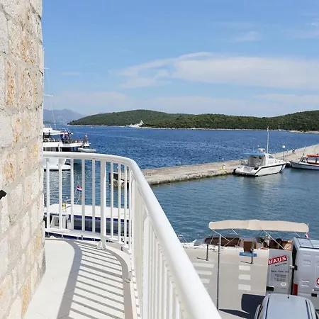 Apartment Apartments By The Sea Korcula - 6016 *